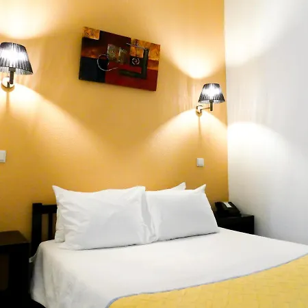 Cubata Hotel Nazaré